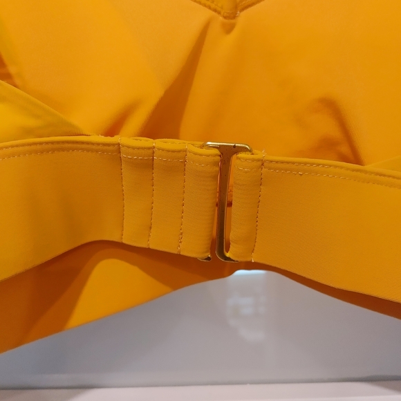 Knix Gold Ruffled Sleeveless Tank Top Bikini - Picture 5 of 6